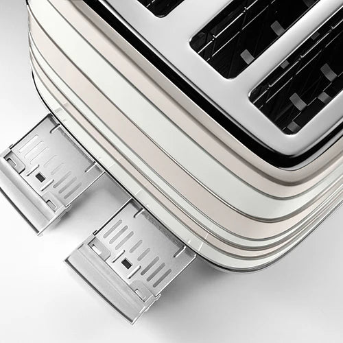 DeLonghi 4 Slice Avvolta Toaster White CTAC4003.W