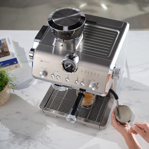 Delonghi La Specialista Opera Manual Pump Coffee Machine Stainless Steel EC9555.M-7