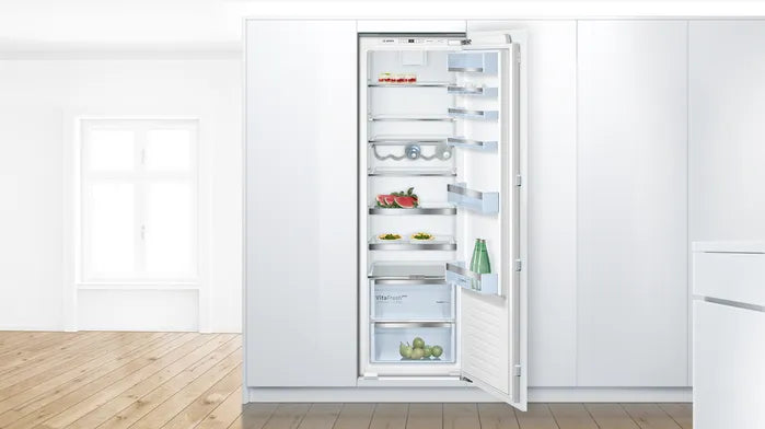 Bosch 319L Upright Fridge Built-In White KIR81AF30U