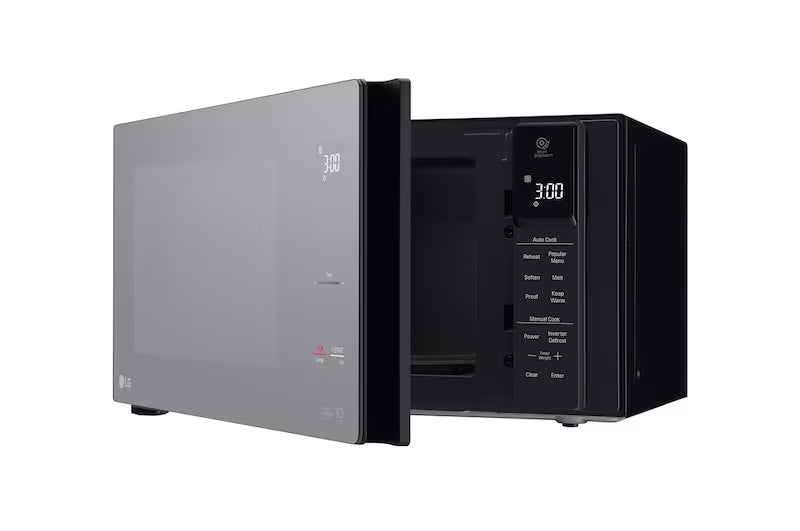 LG 42L NeoChef Smart Inverter Microwave Oven MS4295DIR-5