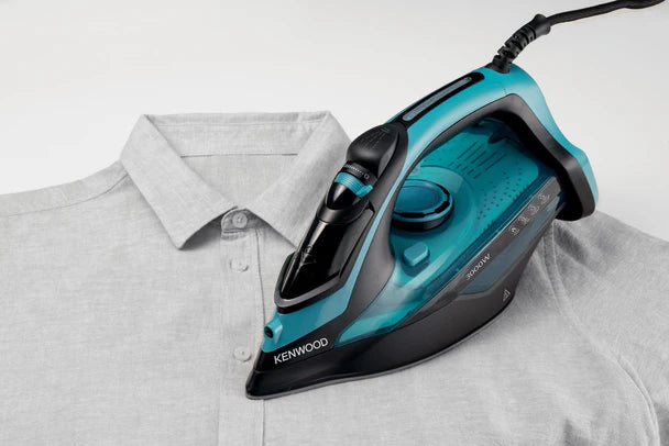Kenwood High Wattage Steam Iron Turquoise STP85.000BB-5
