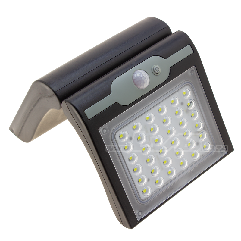 Universal Solar light-1