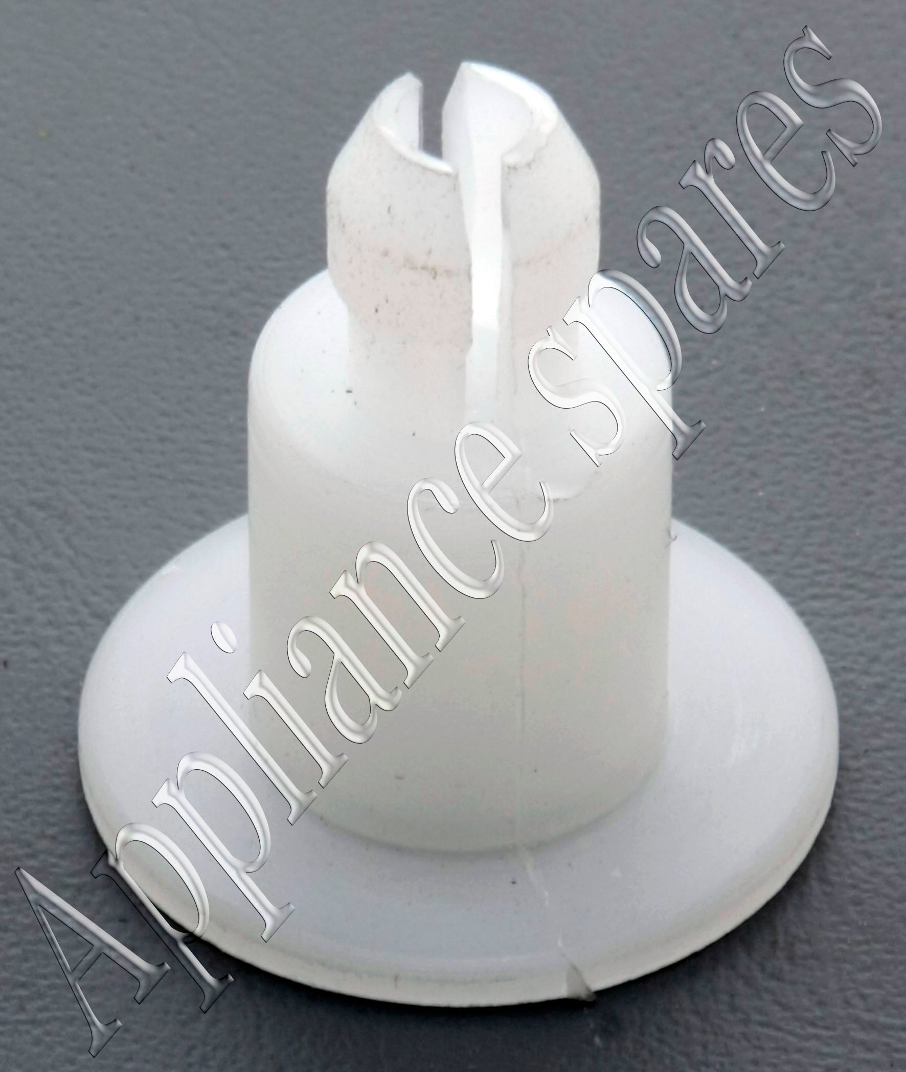 Columbus Vacuum Cleaner Polish Pad Retainer
